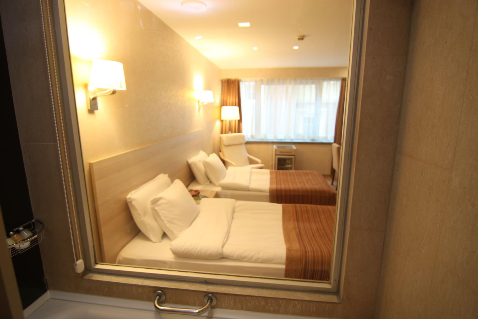 מלון Ramada By Wyndham אנקרה מראה חיצוני תמונה