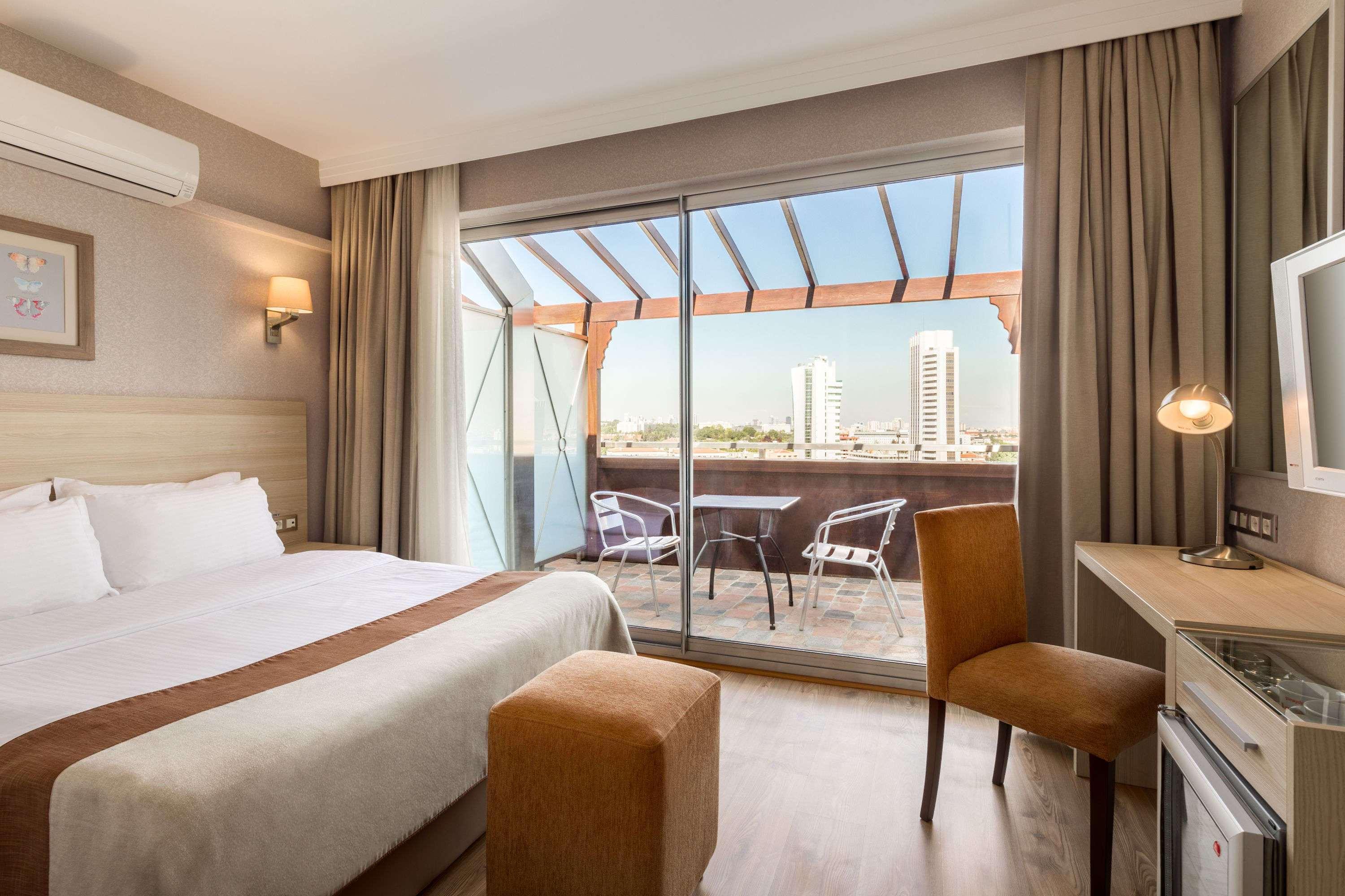 מלון Ramada By Wyndham אנקרה מראה חיצוני תמונה