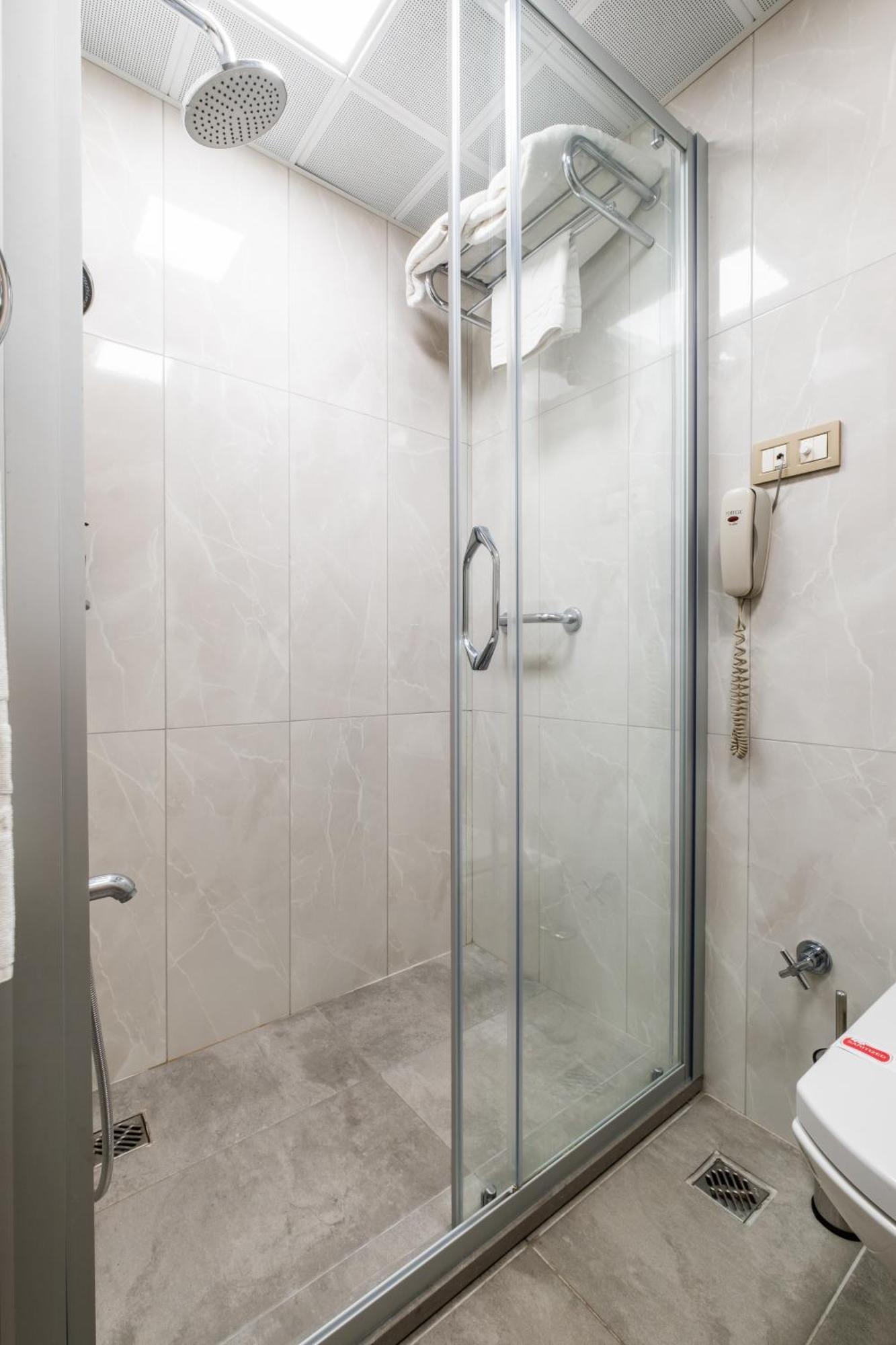 מלון Ramada By Wyndham אנקרה מראה חיצוני תמונה