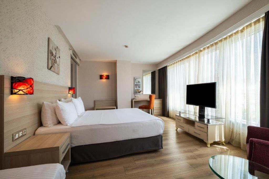 מלון Ramada By Wyndham אנקרה מראה חיצוני תמונה